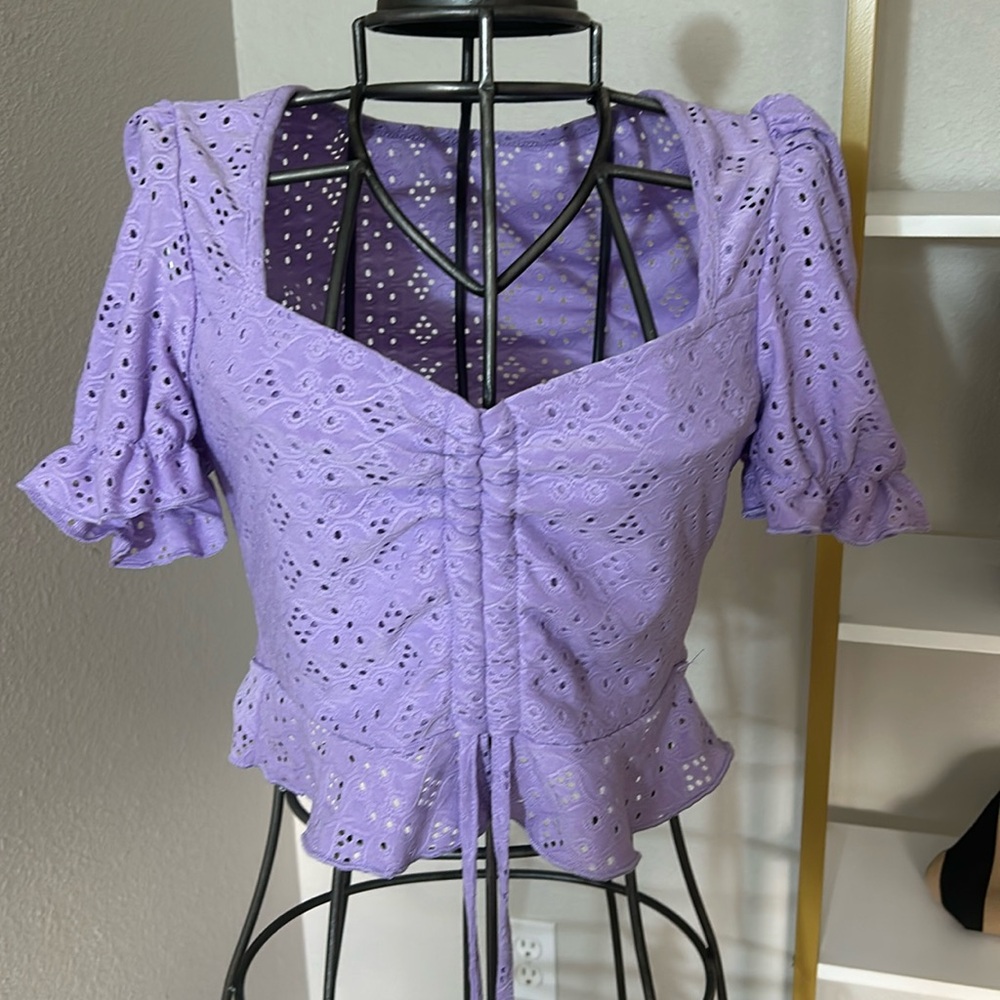 Purple Eyelit Crop Top Sz Medium New Without Tags